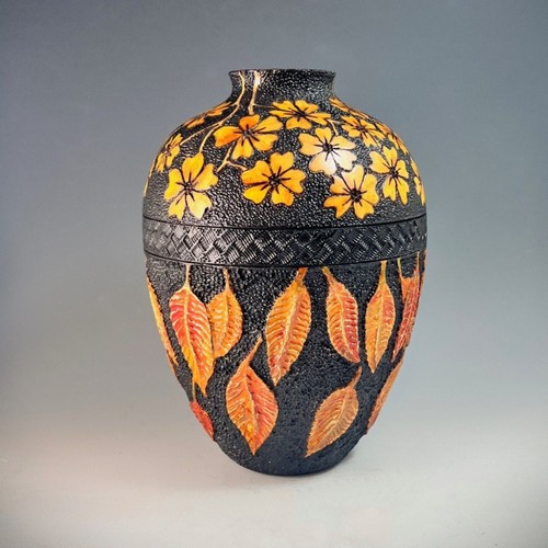 Click to view detail for VL-011 Vessel, Autumn #1 Leaves & Flowers $650